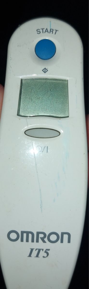 TERMOMETRO DE OIDO OMRON IT5