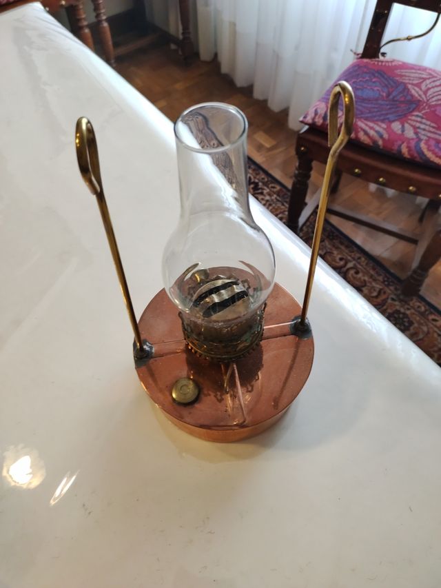 Quinqué lampara antigua