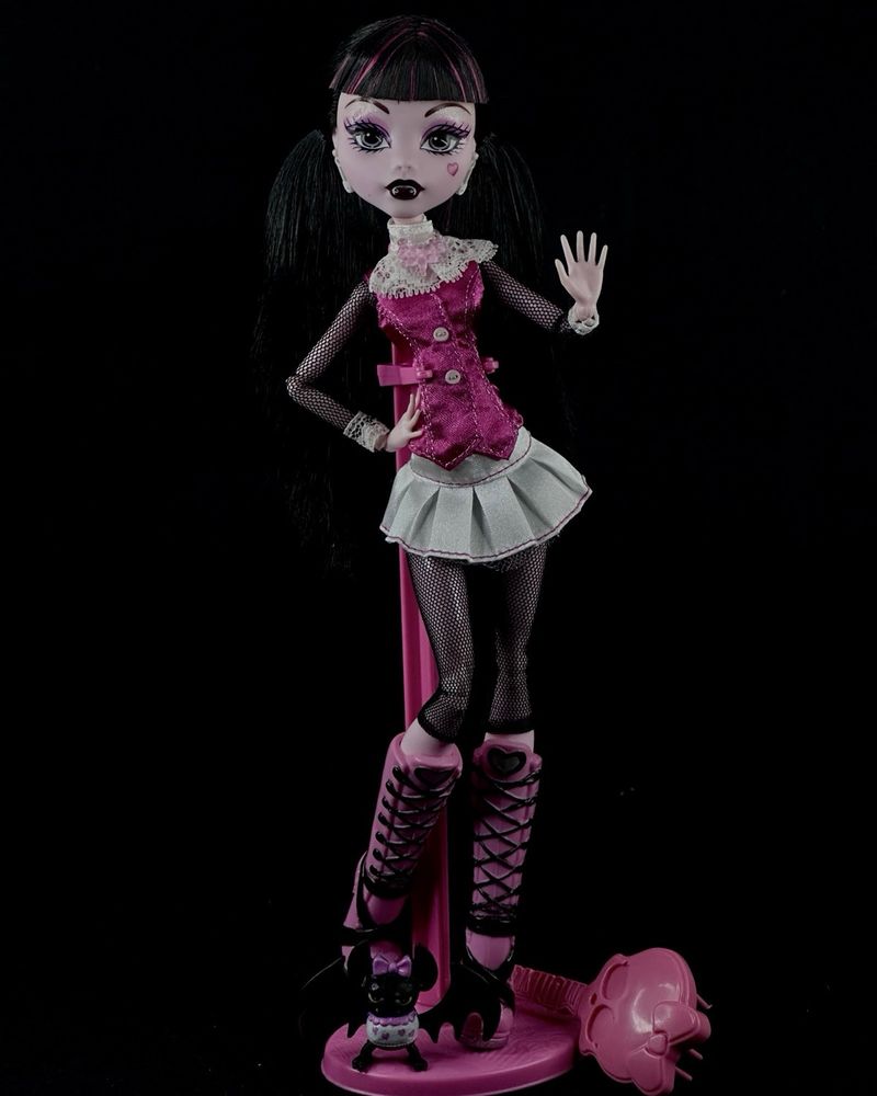Draculaura MuÃ±eca Primera Edicion 2022 Monster High Draculaura