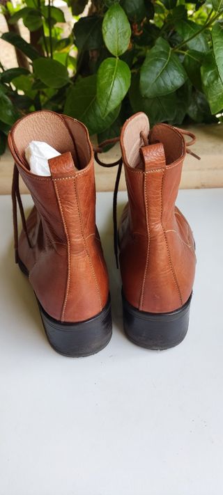 Botas piel 37