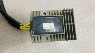 motor de arranque ,junta escape regulador elect ,