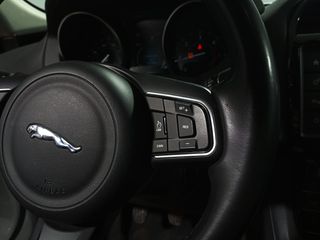 Jaguar F-Pace Pure