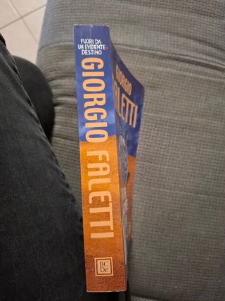 Fuori da un evidente destino