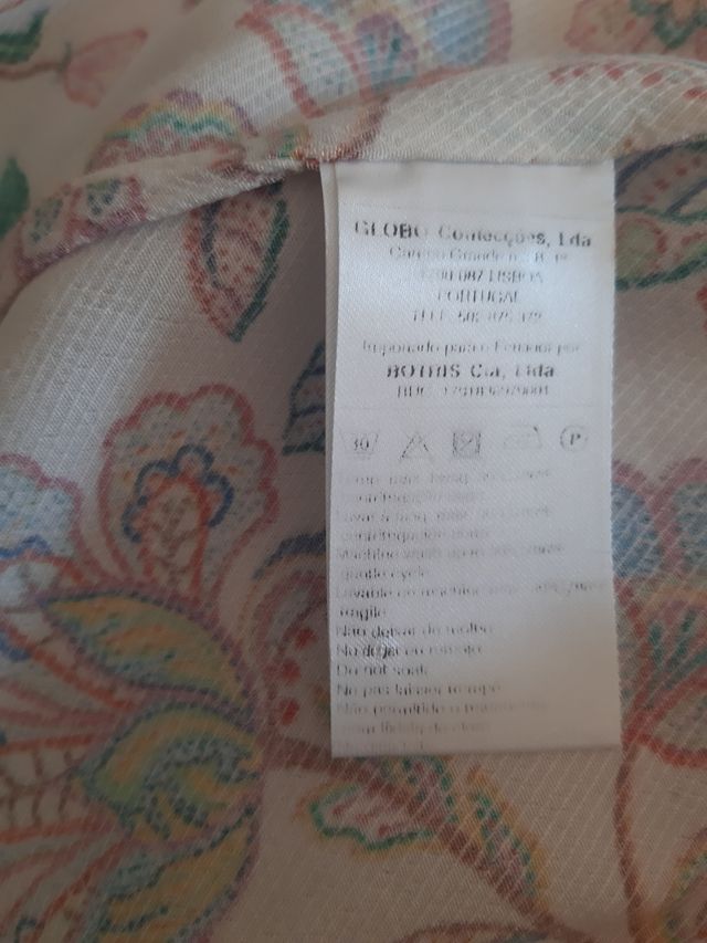 Blusa da marca Globe