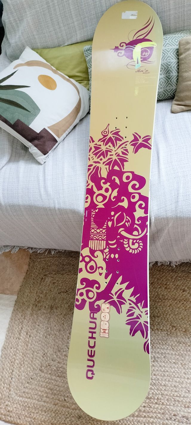 Tabla SNOW Decathlon con funda nueva  de regalo.