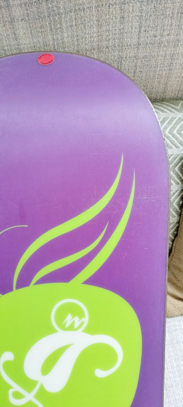 Tabla SNOW Decathlon con funda nueva  de regalo.