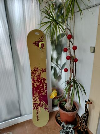 Tabla SNOW Decathlon con funda nueva de regalo.