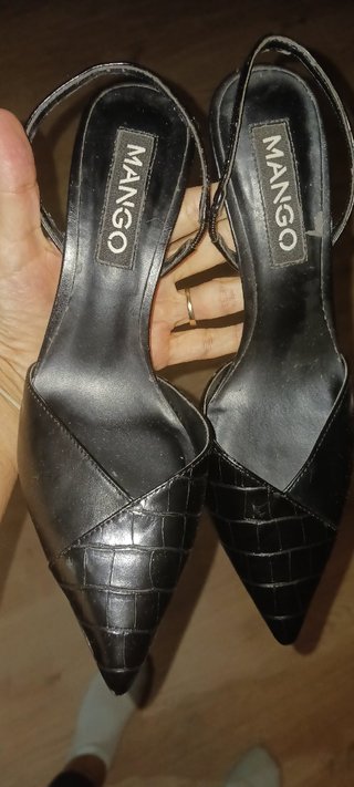 Zapatos tacón cómo