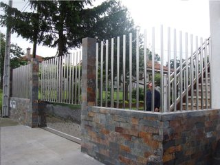 Fabricacion de puertas de inoxidable