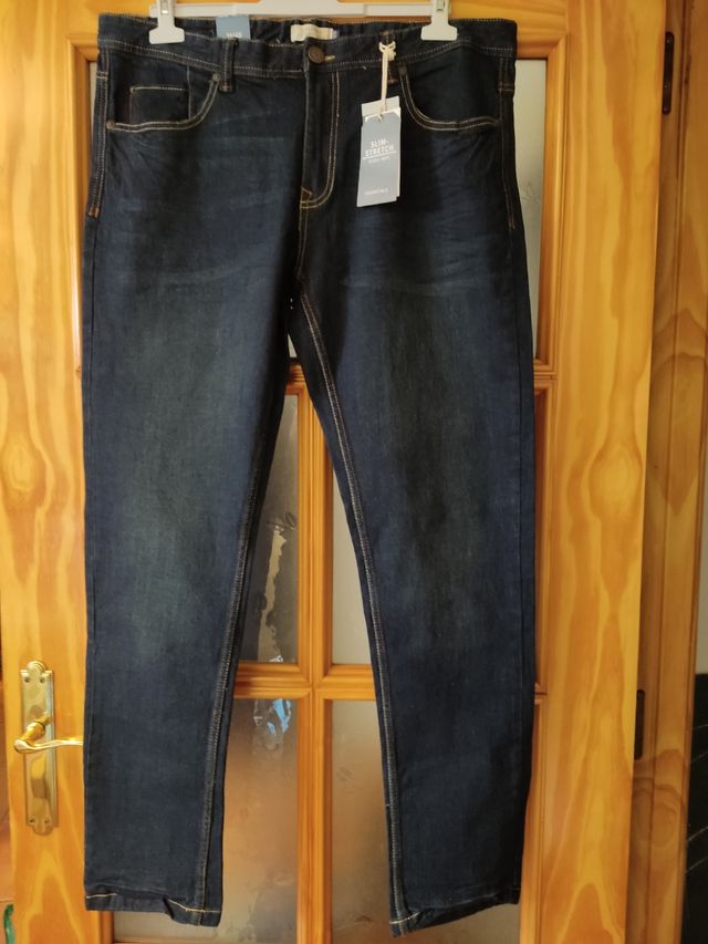 Pantalón vaquero hombre t48 sin usar