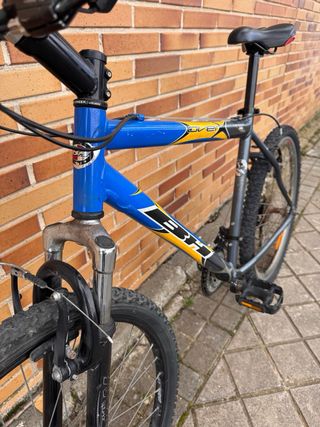 Bicicleta MTB BH Over Titan