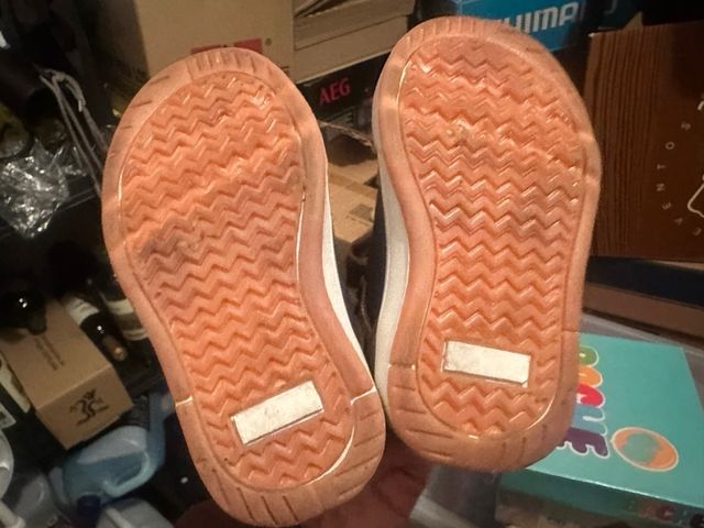 Botin zapatilla nuevo bebe