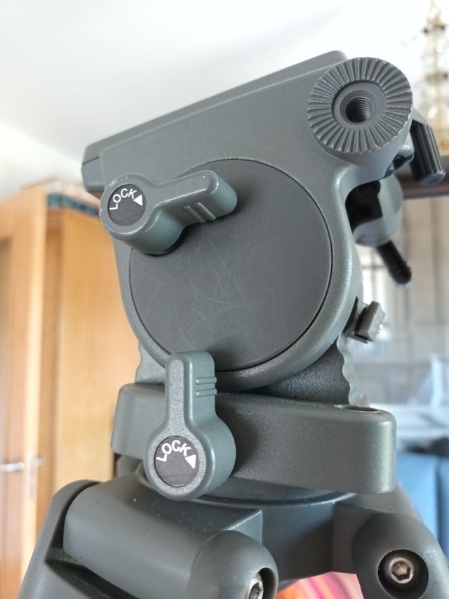 Tripode (Libec Case TC-9) TH-950 Dv