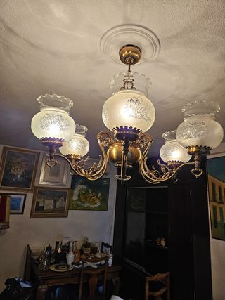 Lampadario in vendita