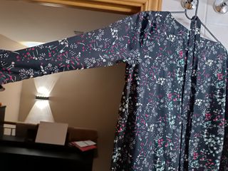 Vestido de tela de flores