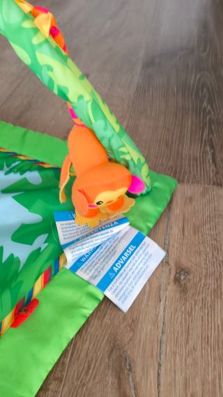 Manta de juegos, musical