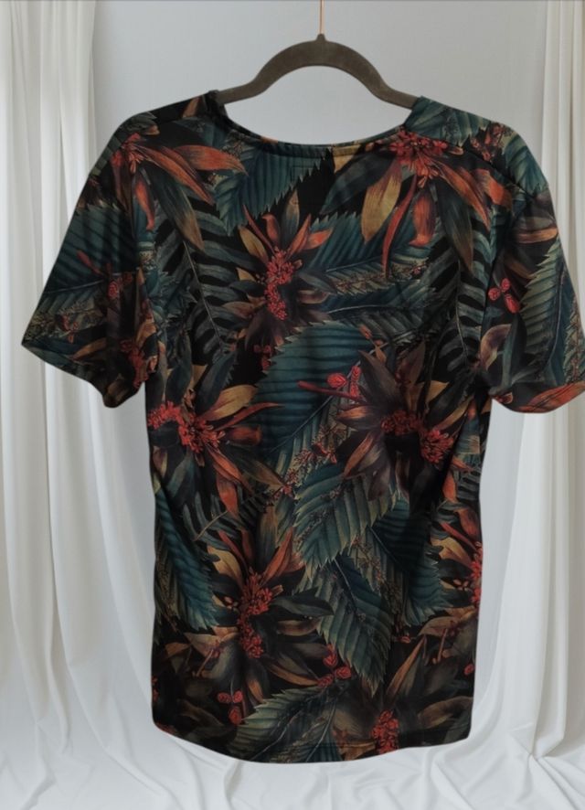 T-shirt Zara man floreale taglia M