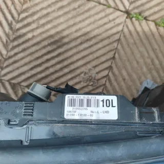 Toyota C-hr faro81150F41800