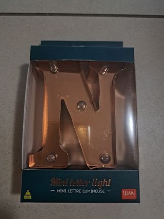 Mini Lettera luminosa legami milano 