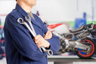 SE BUSCA MECANICO DE MOTOS