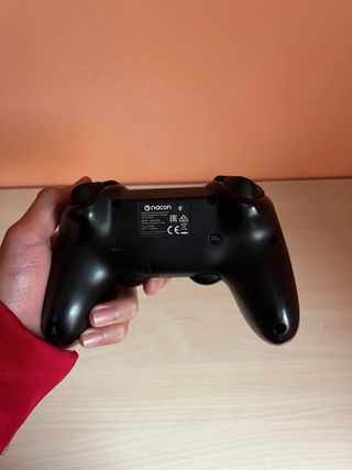 Mando Play Station Nacon Buen estado