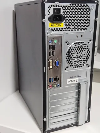 Torre Ordenador AMD 6300 Win 10 16Gb Ram 1TB