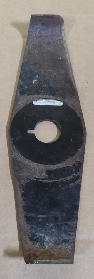 Disco corta mato de 2 dentes usado para roçadora