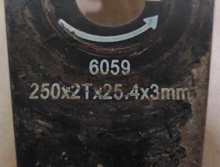 Disco corta mato de 2 dentes usado para roçadora