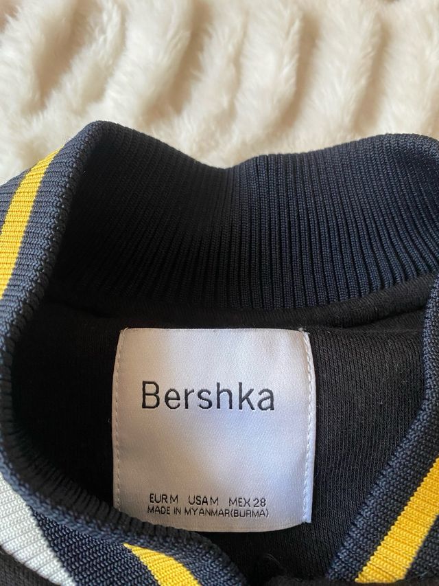 Chaqueta Bomber del Bershka