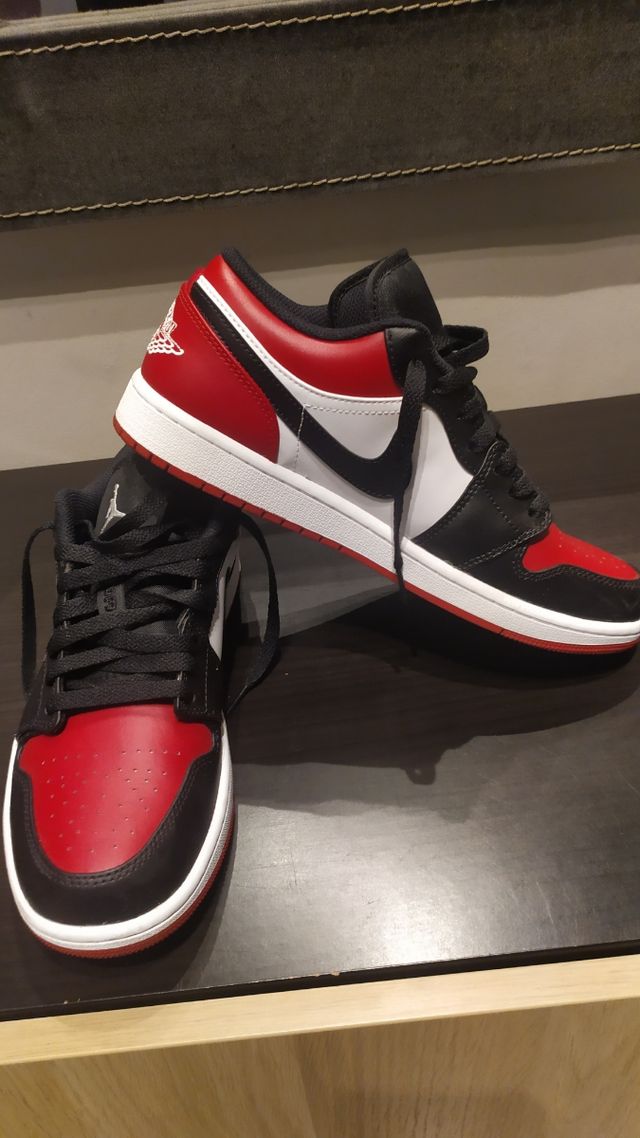 Nike Air Jordan 1 low bred toe 2.0