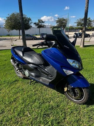 Tmax 500 2007