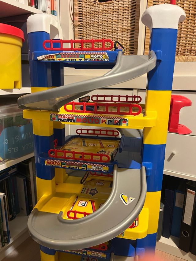 Parcheggio Molto a 6 piani