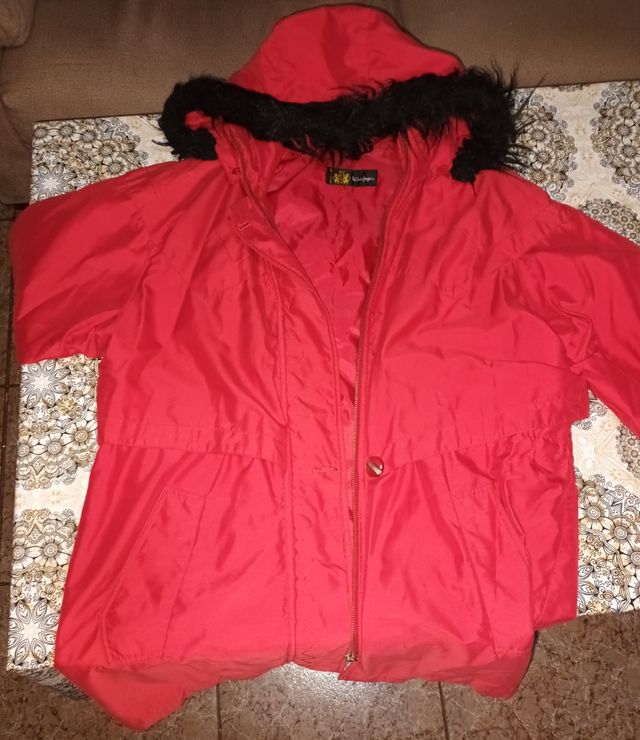 Parka rojo