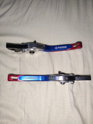 Manetas Piaggio derbi