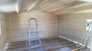 Se venden casas de madera