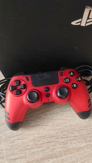 PS4 PRO + God of War Ragnarok + mando