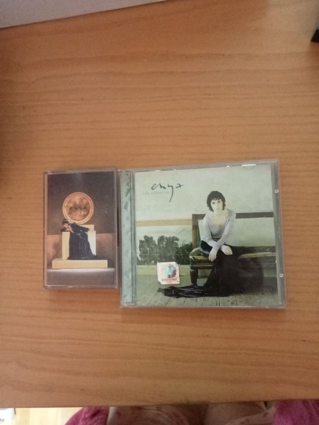 CD y casette Enya