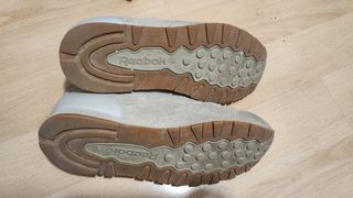 Reebok clasic