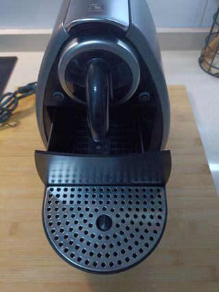 Cafetera cápsulas Nespresso 