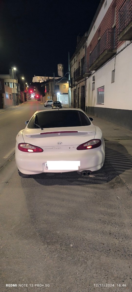 Hyundai Coupe 1998 - foto 1