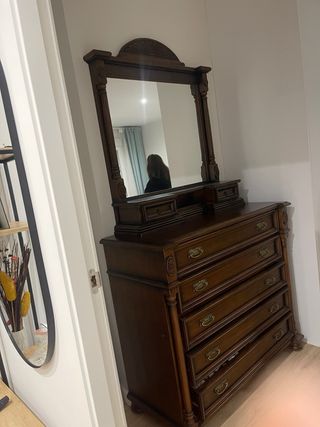 Comoda con espejo madera maziza