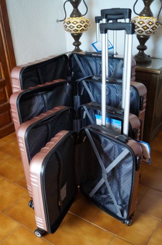 Set 4 Maletas color golden rose 8 Ruedas Giratoria