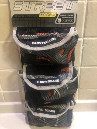Patines en linia Boomerang y protecciones