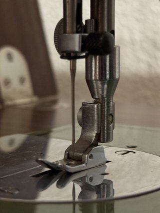 Máquina coser Refrey Preferida 400 nueva + mueble