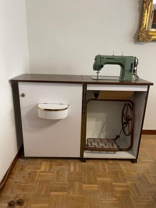 Máquina de coser Refrey modelo Preferida 400 nueva