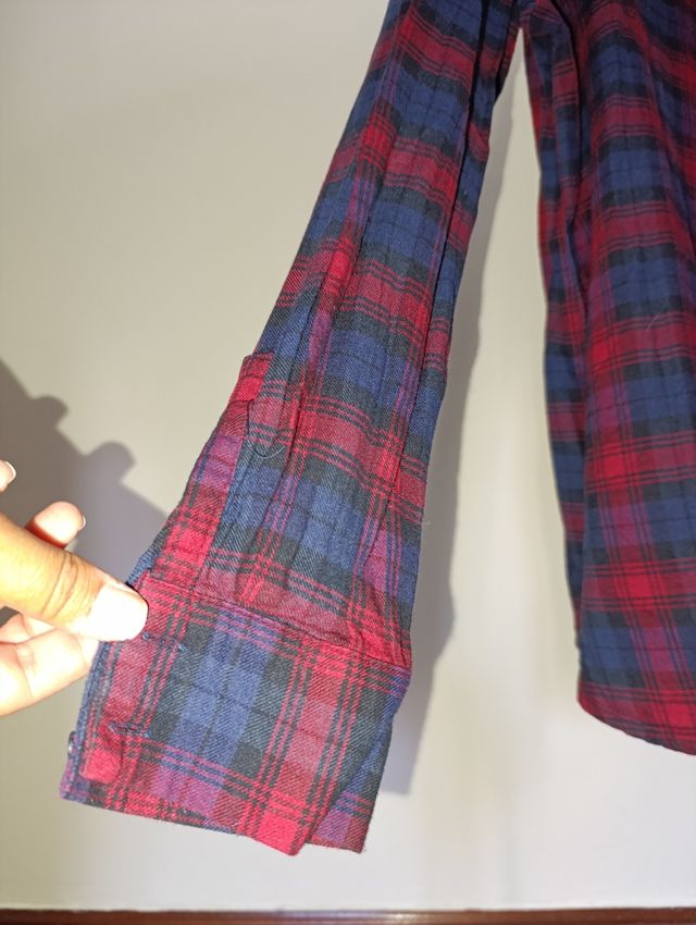 Camisa de cuadros de mujer de Zara