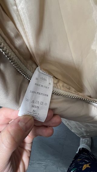 Chaleco acolchado beige largo