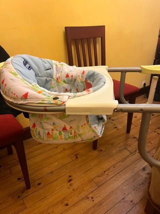 Trona de mesa para niño
