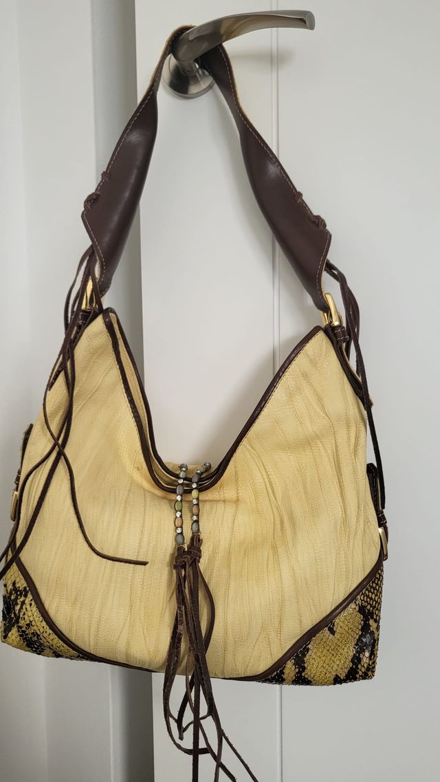Bolso piel amarillo