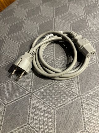 Cable de corriente para pantalla de ordenador
